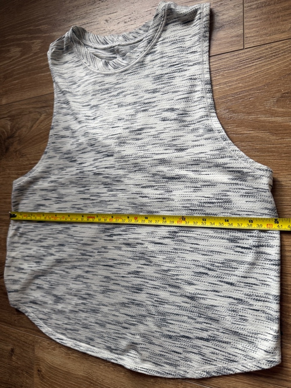 Lululemon open back Space-Dye Twist Back Top - Picture 5 of 6